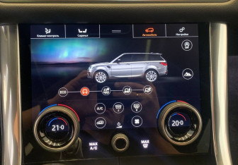 Подержанный автомобиль Land Rover Range Rover Sport 2020 года (21 фото)