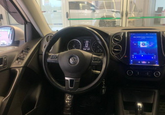Подержанный автомобиль Volkswagen Tiguan 2012 года (10 фото)