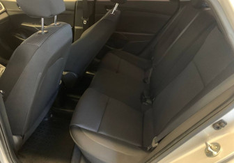 Подержанный автомобиль Hyundai Solaris Sedan 2017 года (10 фото)