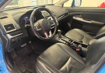 Подержанный автомобиль Subaru XV 2016 года (14 фото)