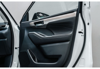 Новый Toyota Highlander 2025 (16 фото)