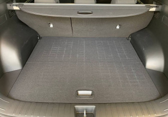 Подержанный автомобиль Hyundai Tucson 2022 года (8 фото)