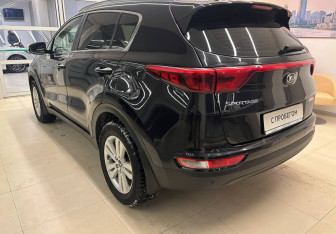 Подержанный автомобиль Kia Sportage 2018 года (6 фото)