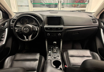 Подержанный автомобиль Mazda CX-5 2015 года (11 фото)
