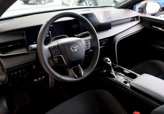 Новый Toyota Camry Sedan 2025 (11 фото)
