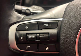 Подержанный автомобиль Kia Sportage 2023 года (21 фото)