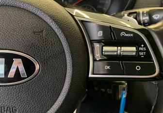 Подержанный автомобиль Kia Optima Sedan 2019 года (18 фото)