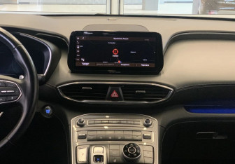 Подержанный автомобиль Hyundai Santa Fe 2021 года (12 фото)