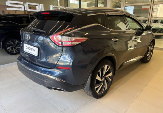 Подержанный автомобиль Nissan Murano Suv 2017 года (4 фото)