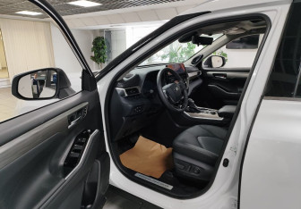 Новый Toyota Highlander 2025 (5 фото)