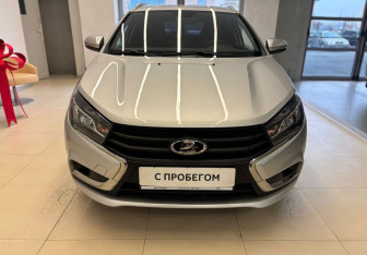 Подержанный автомобиль LADA (ВАЗ) Vesta Wagon 2021 года (2 фото)