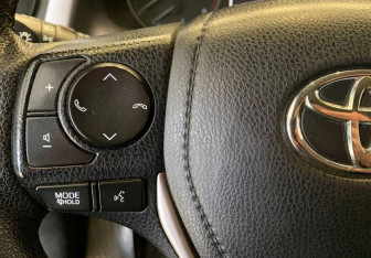 Подержанный автомобиль Toyota RAV4 2018 года (22 фото)