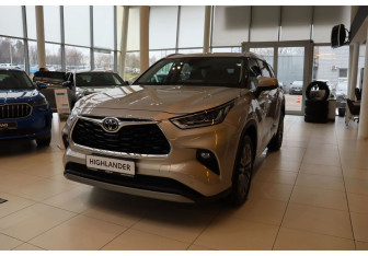 Новый Toyota Highlander 2026 (6 фото)