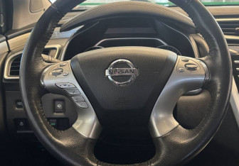 Подержанный автомобиль Nissan Murano Suv 2017 года (9 фото)