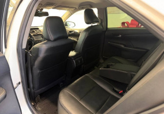 Подержанный автомобиль Toyota Camry Sedan 2015 года (9 фото)