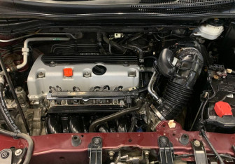 Подержанный автомобиль Honda CR-V 2014 года (7 фото)