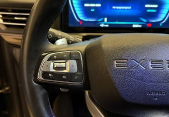 Подержанный автомобиль Exeed VX 2022 года (17 фото)