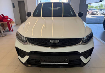 Подержанный автомобиль Geely Tugella 2022 года (2 фото)