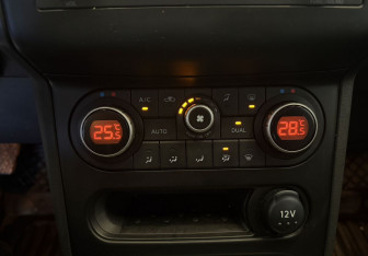 Подержанный автомобиль Nissan Qashqai 2011 года (21 фото)