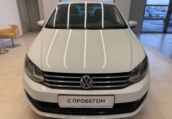 Подержанный автомобиль Volkswagen Polo Sedan 2019 года (2 фото)