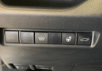 Подержанный автомобиль Toyota RAV4 2021 года (20 фото)