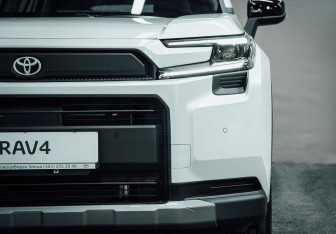 Новый Toyota RAV4 2026 (6 фото)