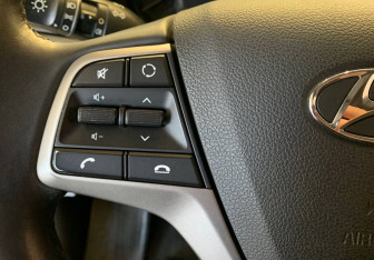 Подержанный автомобиль Hyundai Solaris Sedan 2017 года (19 фото)