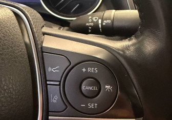 Подержанный автомобиль Toyota Camry Sedan 2018 года (20 фото)