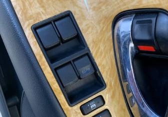 Подержанный автомобиль Toyota Camry Sedan 2006 года (18 фото)