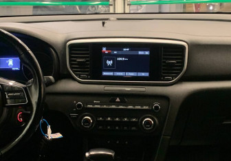 Подержанный автомобиль Kia Sportage 2018 года (12 фото)