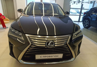 Подержанный автомобиль Lexus RX 2019 года (2 фото)
