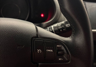 Подержанный автомобиль Kia Sportage 2012 года (17 фото)