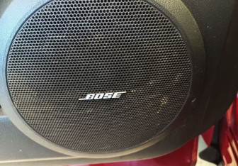 Подержанный автомобиль Mazda CX-7 2010 года (19 фото)