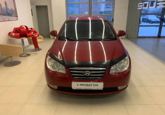 Подержанный автомобиль Hyundai Elantra Sedan 2007 года (2 фото)