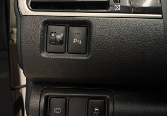 Подержанный автомобиль Toyota Camry Sedan 2017 года (20 фото)