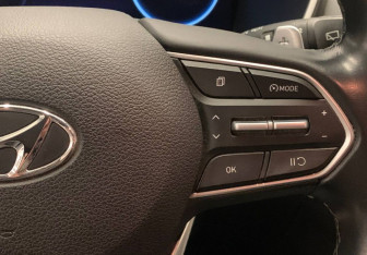 Подержанный автомобиль Hyundai Santa Fe 2022 года (21 фото)