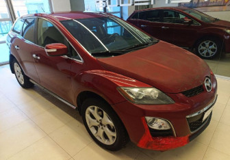 Подержанный автомобиль Mazda CX-7 2010 года (3 фото)