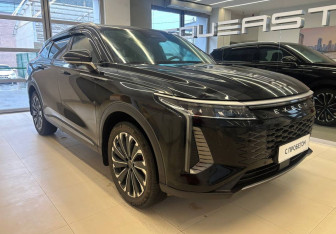 Подержанный автомобиль Exeed RX 2023 года (3 фото)