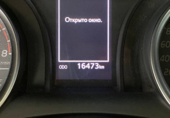 Подержанный автомобиль Toyota Camry Sedan 2020 года (10 фото)