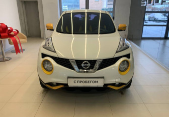 Подержанный автомобиль Nissan Juke 2017 года (2 фото)