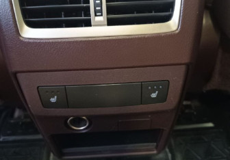 Подержанный автомобиль Lexus RX 2019 года (20 фото)