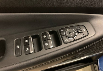 Подержанный автомобиль Hyundai Santa Fe 2018 года (20 фото)