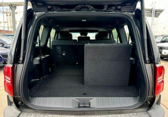 Новый Toyota Land Cruiser Prado 2025 (4 фото)