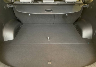 Подержанный автомобиль Hyundai Santa Fe 2021 года (8 фото)