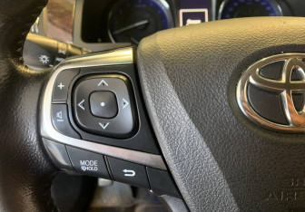 Подержанный автомобиль Toyota Camry Sedan 2016 года (19 фото)