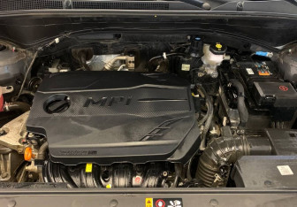 Подержанный автомобиль Hyundai Santa Fe 2021 года (7 фото)