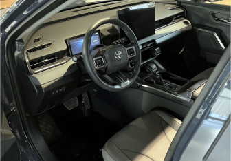 Новый Toyota RAV4 2026 (12 фото)