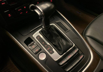 Подержанный автомобиль Audi Q5 2016 года (19 фото)