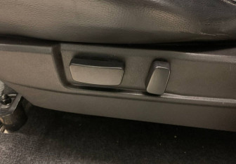 Подержанный автомобиль Mitsubishi L200 2014 года (18 фото)