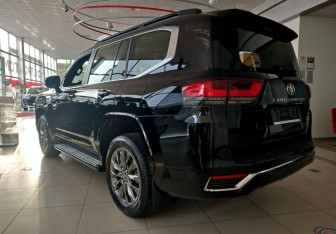 Новый Toyota Land Cruiser Suv 2026 (4 фото)